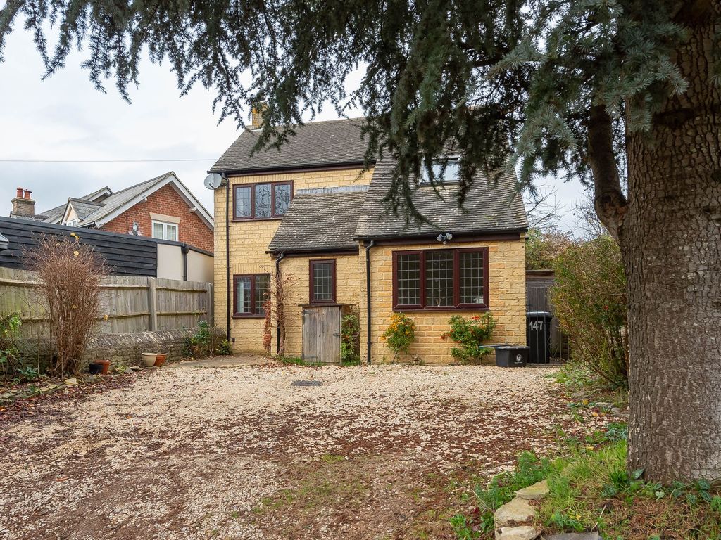 3 bed detached house for sale in Stonewalls, Main Road, Long Hanborough