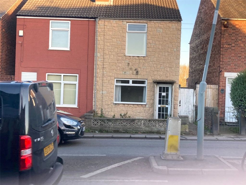 2 bed semidetached house for sale in Derby Road, Chesterfield