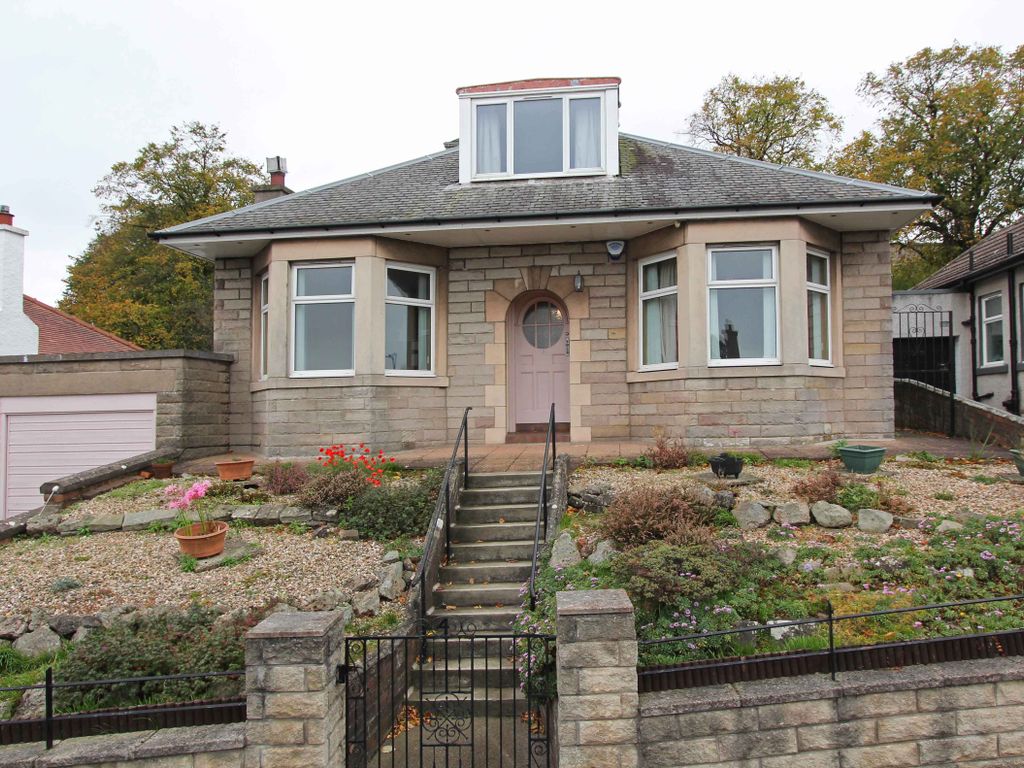 3 bed detached bungalow for sale in Meadowfield Avenue, Duddingston
