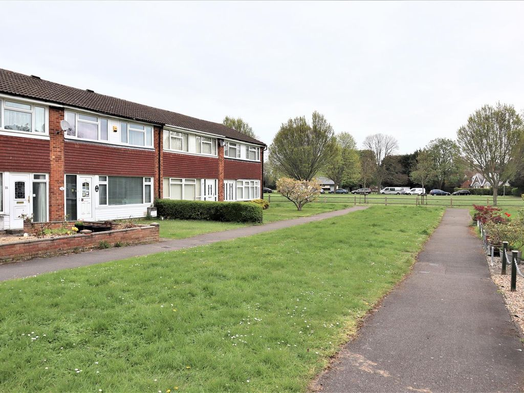 3 bed end terrace house for sale in Clarkes Way, Houghton Regis