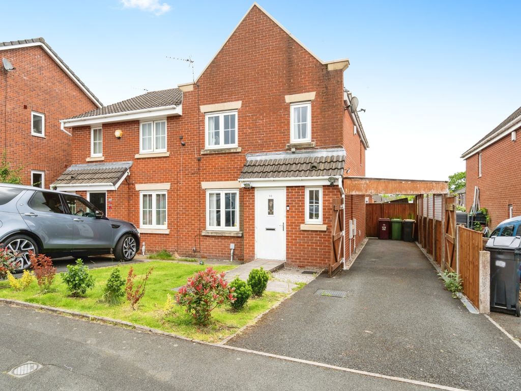 4 bed semidetached house for sale in Jethro Street, Bolton, Greater