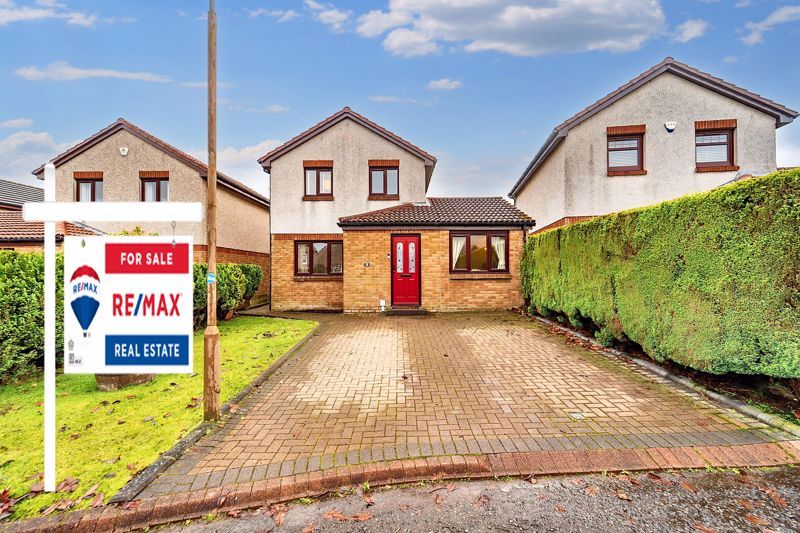 4 bed detached house for sale in Meadowpark Road, Bathgate EH48, £