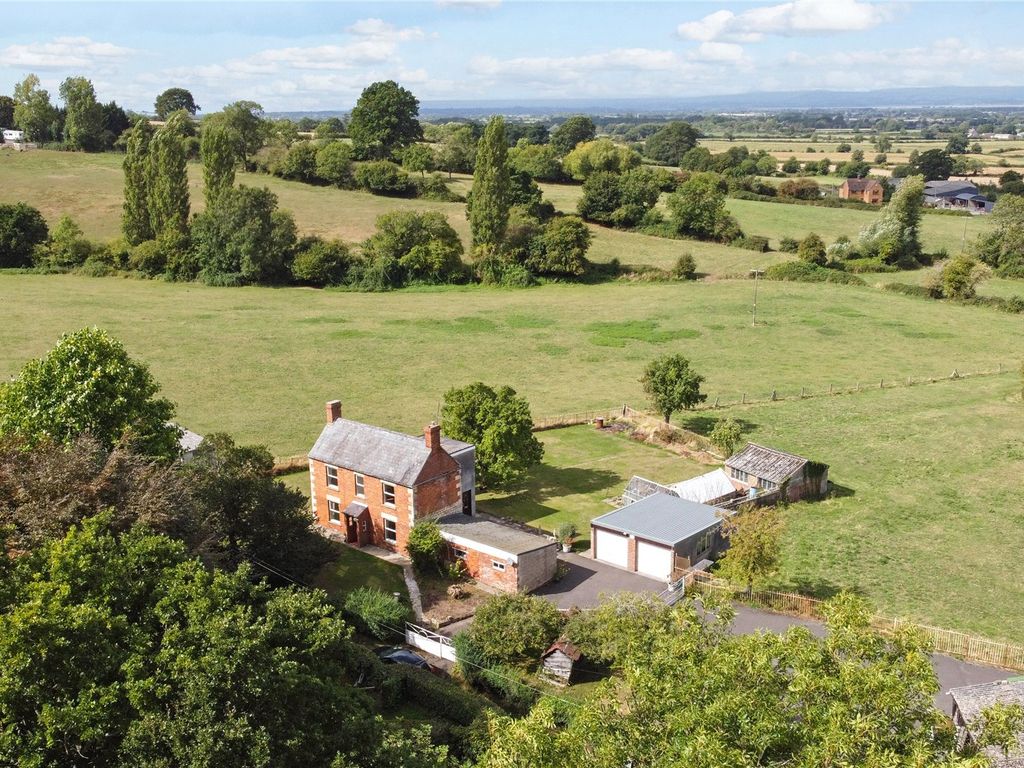 3 bed detached house for sale in Woodside Lane, Kings Stanley