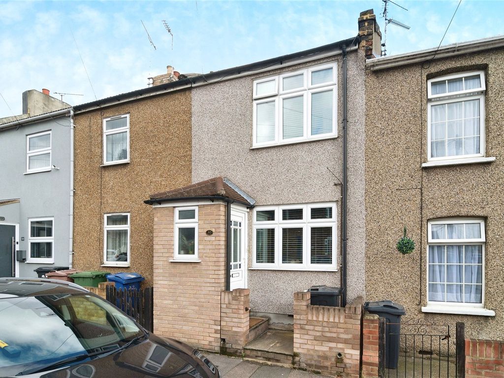 2 bed terraced house for sale in Gipsy Lane, Grays, Essex RM17, £240,000 Zoopla