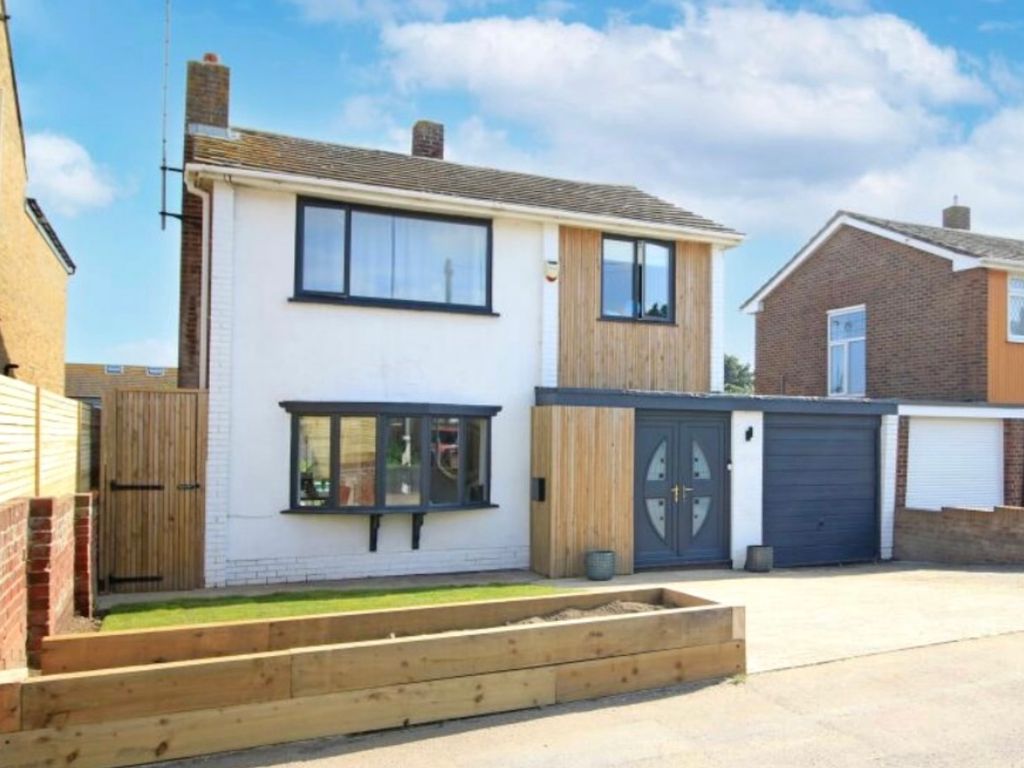 3 bed detached house for sale in Epple Road, Birchington CT7, £549,999 Zoopla