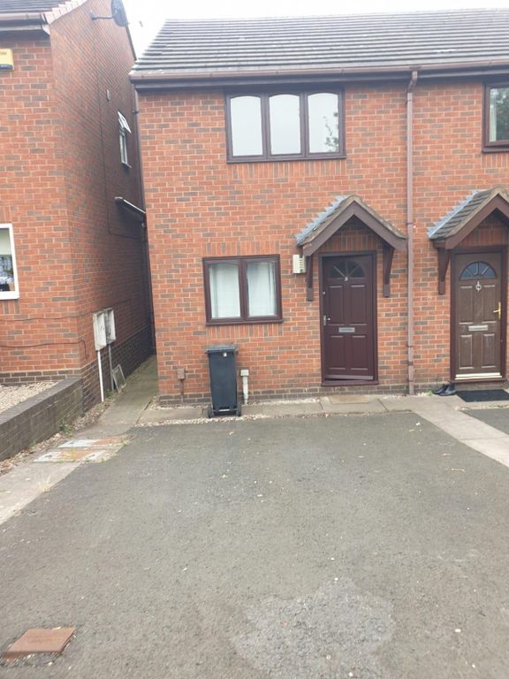 2 bed property to rent in Spring Gardens, Dudley DY2, £795 pcm Zoopla
