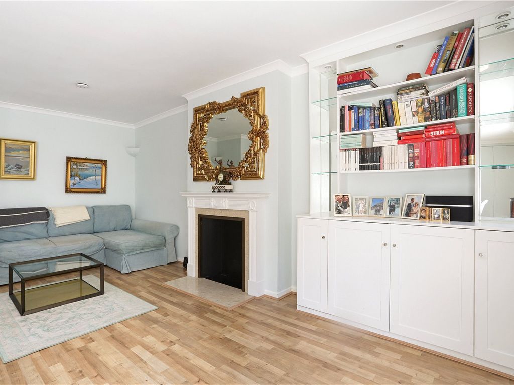 Queens Quay, 58 Upper Thames Street, London EC4V  