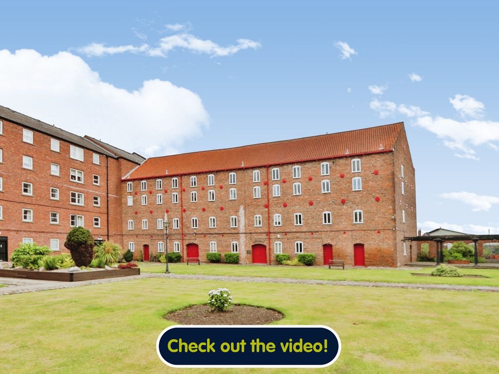 Studio for sale in Pease Court, High Street, Hull HU1, £60,000 Zoopla