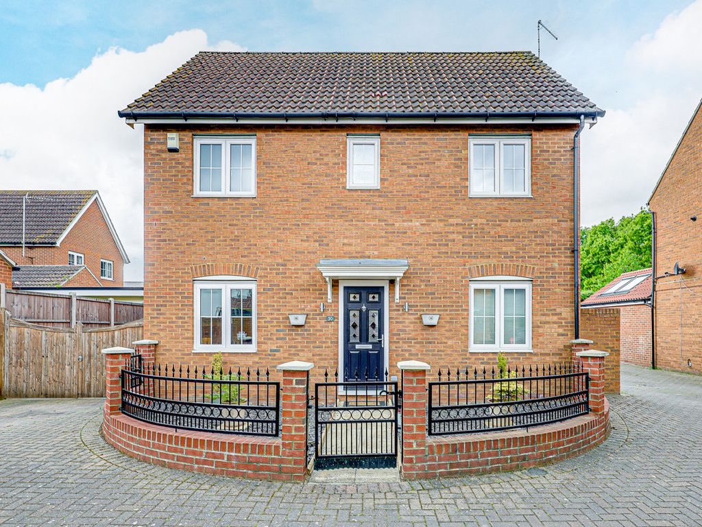 3 bed detached house for sale in Temple Way, Rayleigh SS6 Zoopla