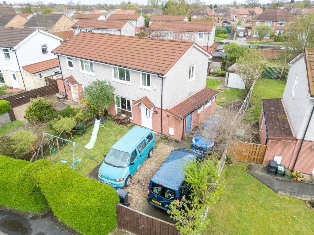 3 bed semidetached house for sale in Mowbray Drive, York YO26, £250,000 Zoopla