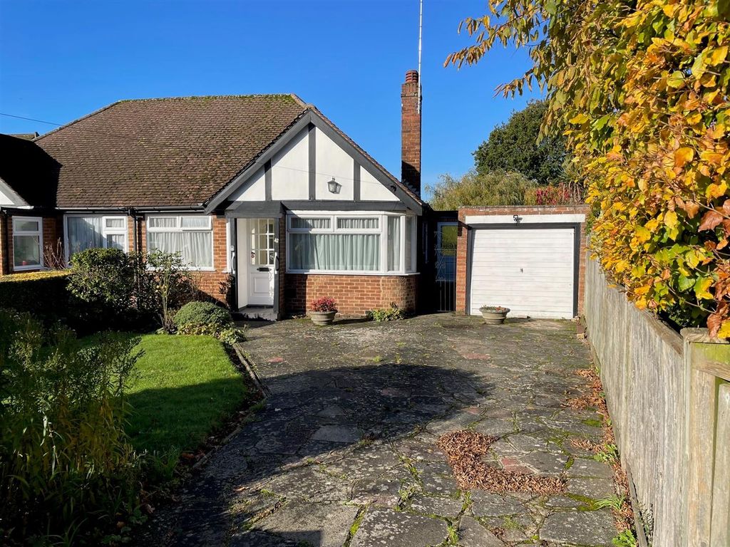 2 bed semidetached bungalow for sale in Dugdale Hill Lane, Potters Bar