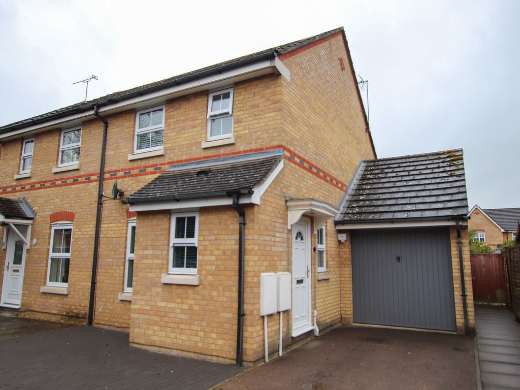 2 bed semidetached house to rent in The Cains, Taverham, Norwich NR8