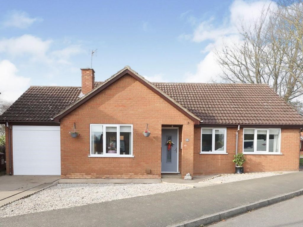 3 bed detached bungalow for sale in Saxon Court, Bottesford, Scunthorpe