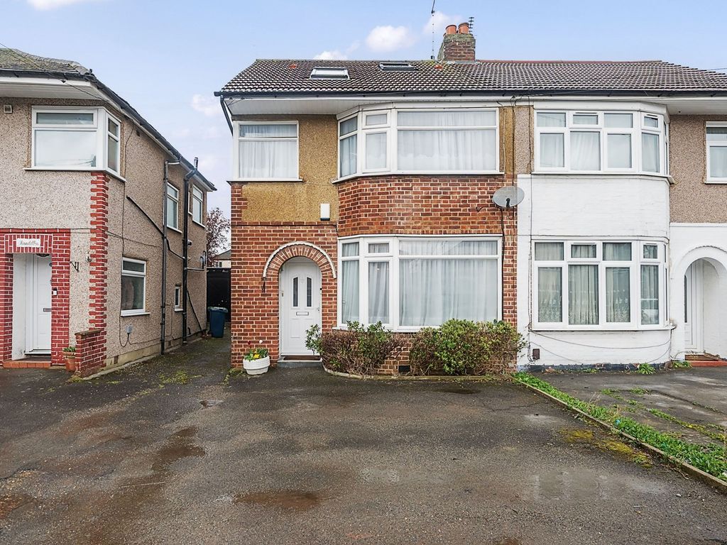 4 bed semidetached house for sale in Elgin Avenue, Harrow HA3, £