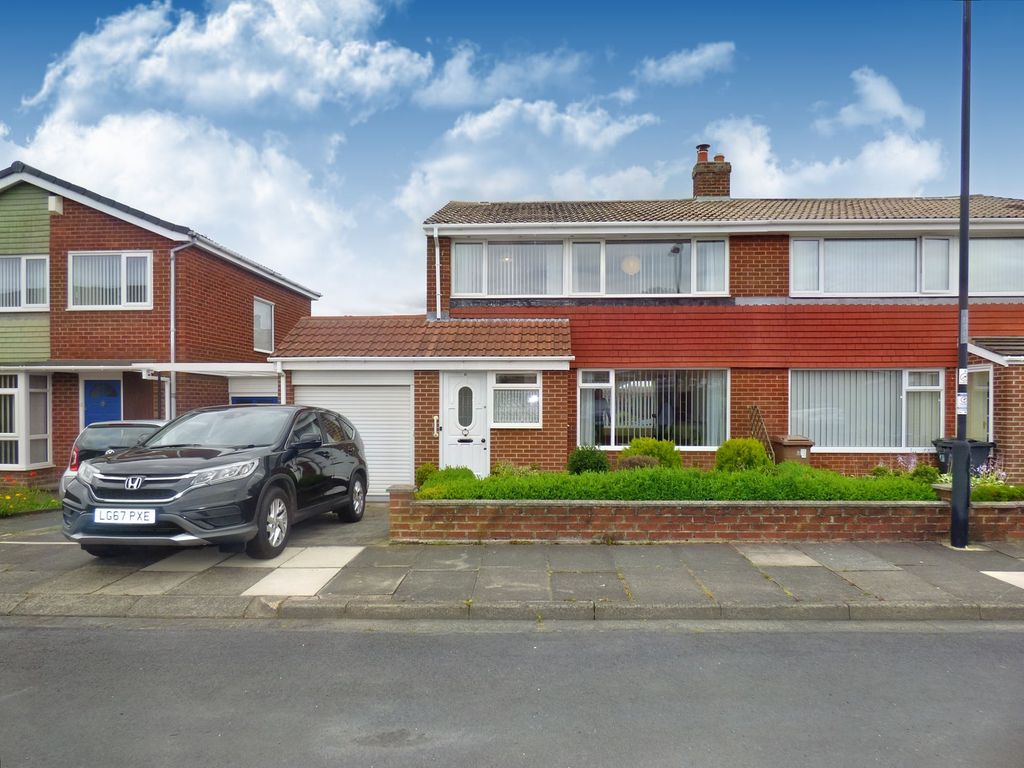 3 bed semidetached house for sale in Close, Wallsend NE28 Zoopla