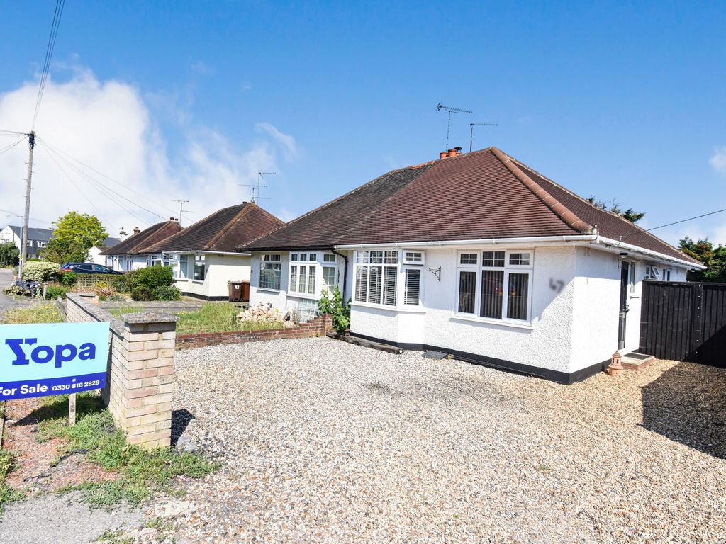 2 bed semidetached bungalow for sale in Baddow Hall Crescent, Great