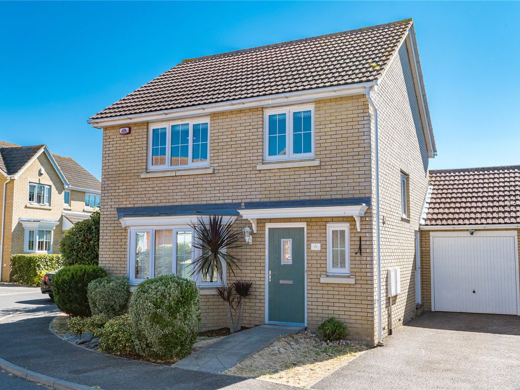 3 bed detached house for sale in Havengore Close, Great Wakering