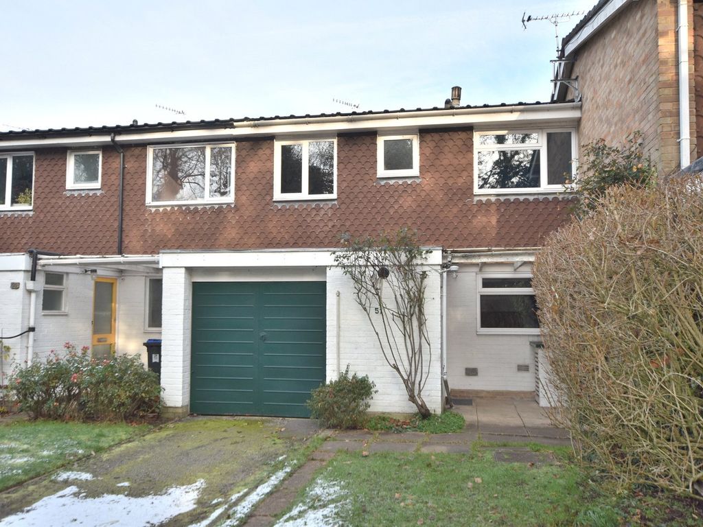 4 bed terraced house for sale in Green Lane Close, Byfleet KT14 Zoopla