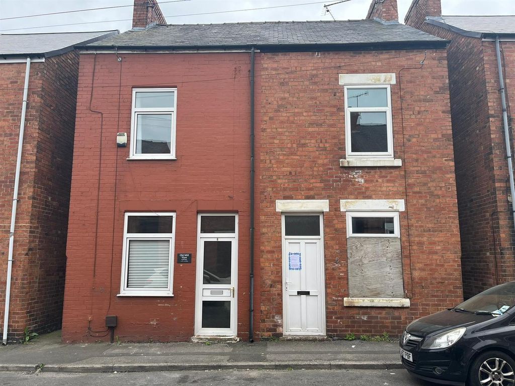 2 bed semidetached house for sale in John Street, Chesterfield S40