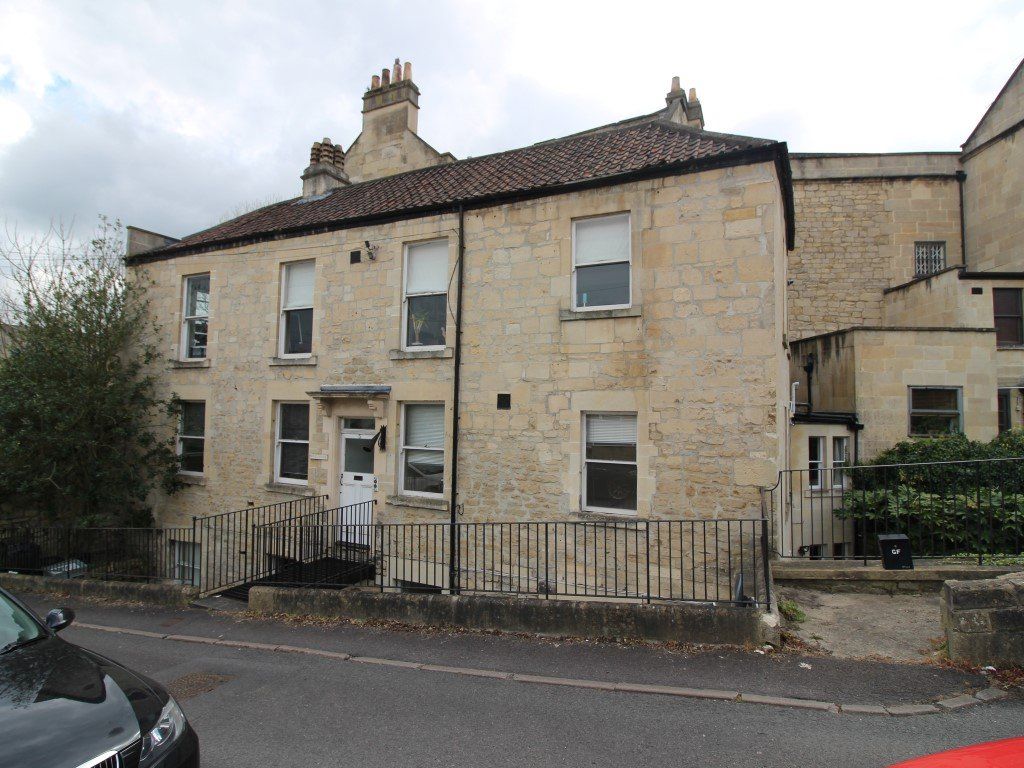 2 bed flat for sale in Upper East Hayes, Bath BA1 Zoopla
