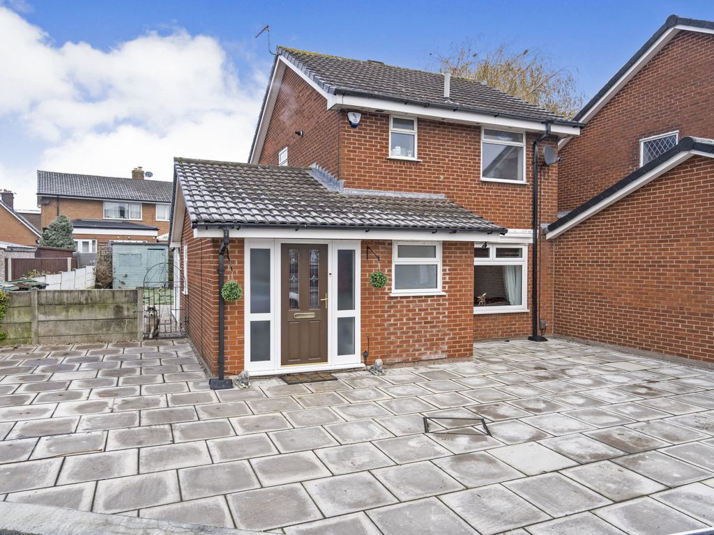 3 bed detached house for sale in Ennerdale Road, Astley, Tyldesley