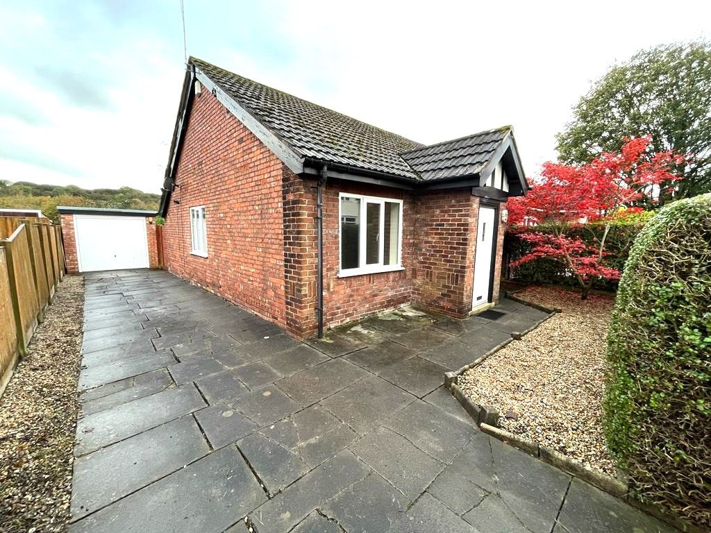 2 bed semidetached bungalow to rent in Higher Walton Road, WaltonLeDale, Preston PR5, £750