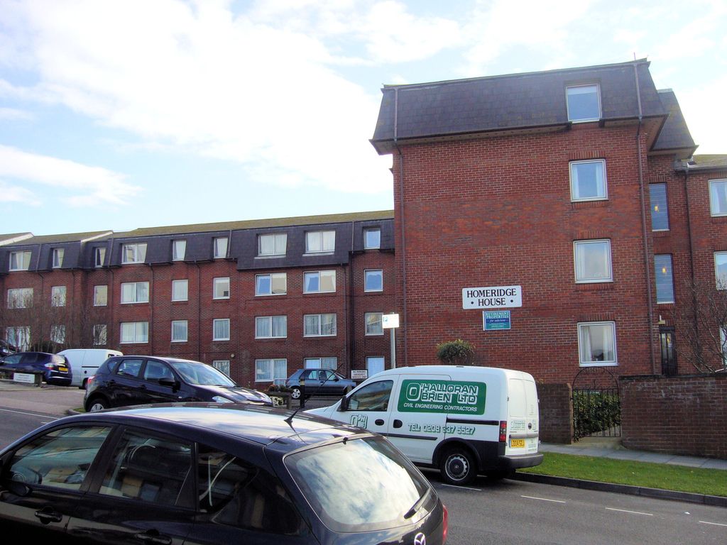 1 bed flat to rent in Longridge Avenue, Saltdean, East Sussex BN2, £995