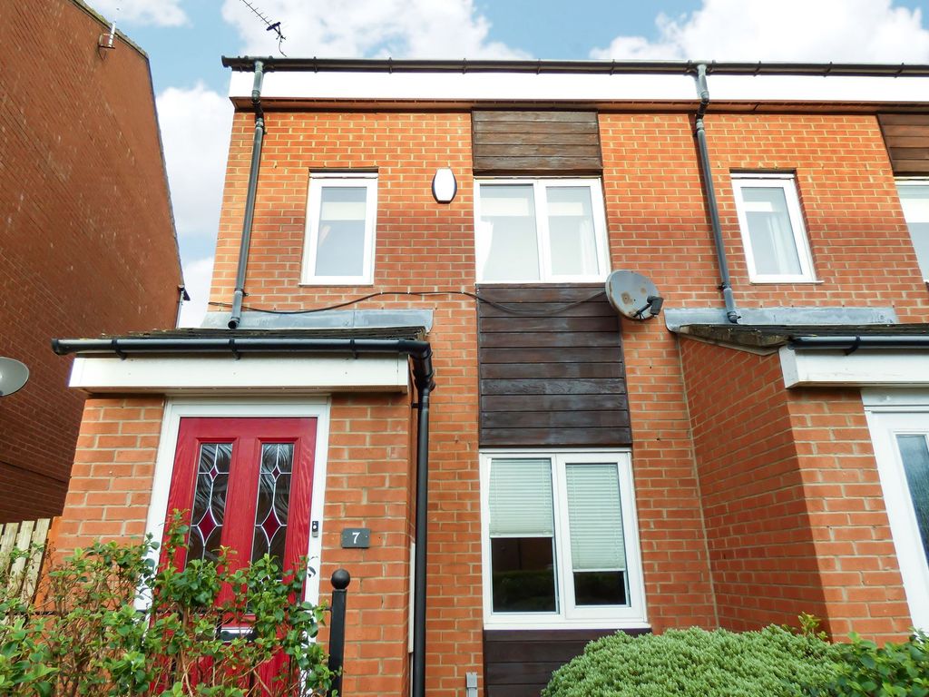 3 bed town house to rent in Harrington Way, Ashington NE63, £695 pcm Zoopla