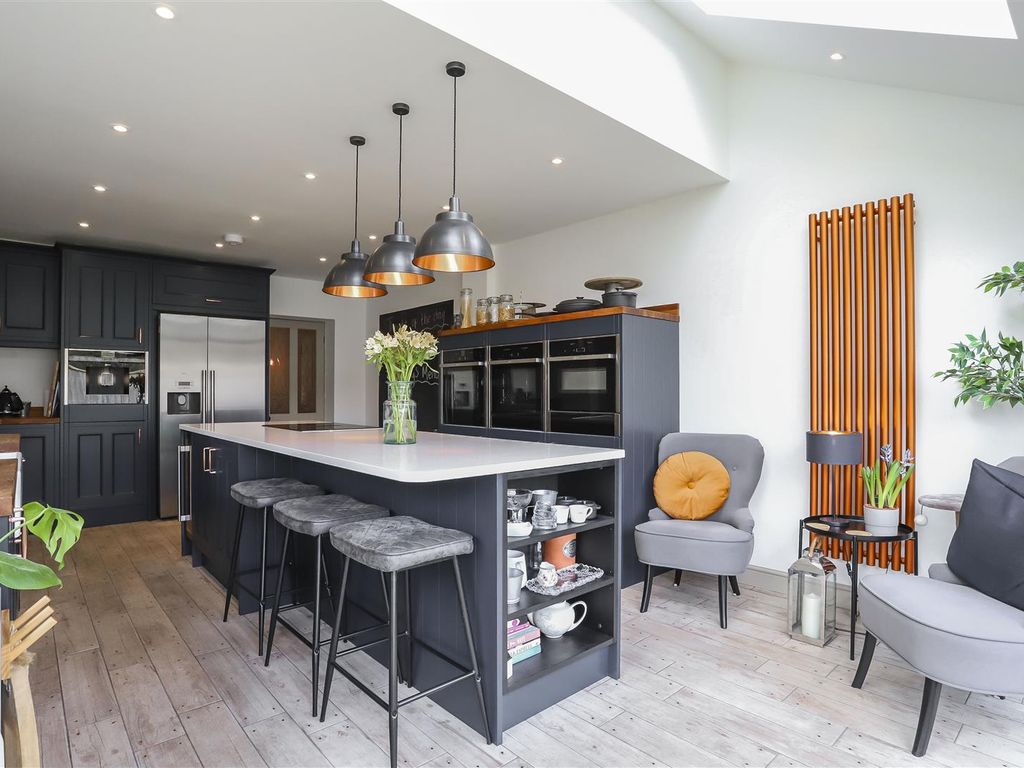 4 bed semidetached house for sale in Stakehill Lane, Middleton