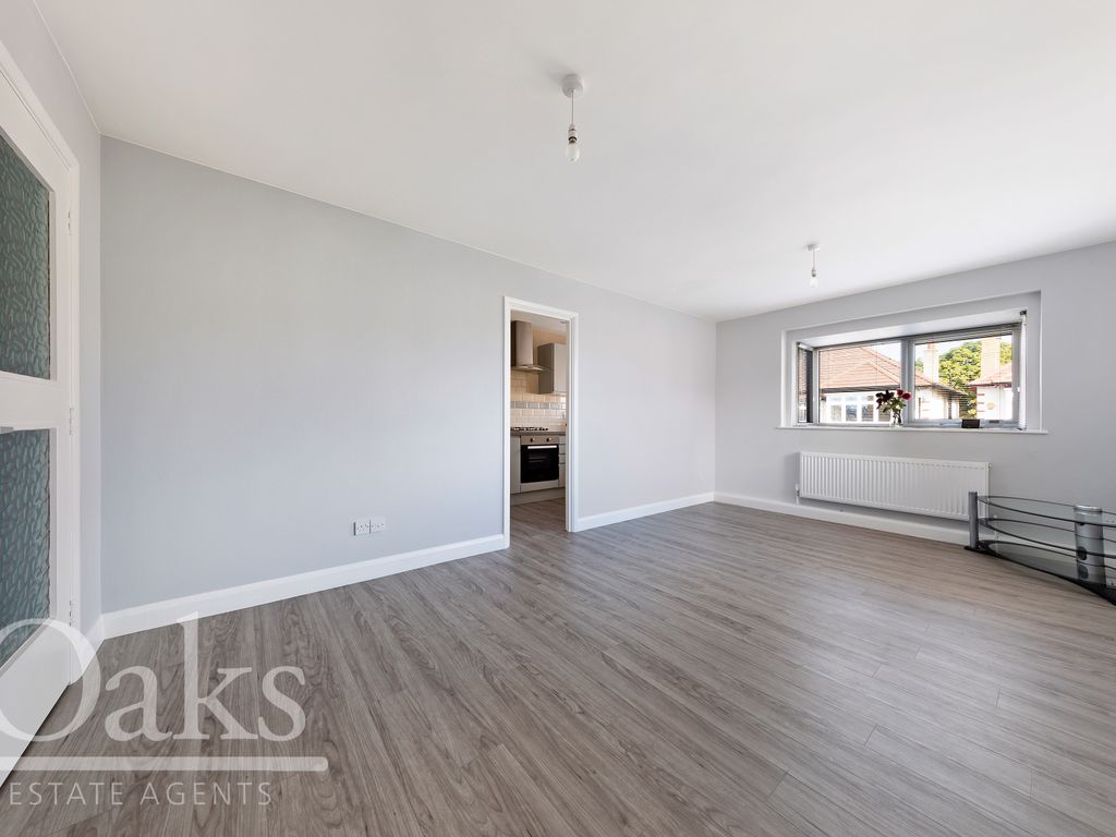 2 bed flat to rent in Wiltshire Road, Thornton Heath CR7, £1,600 pcm