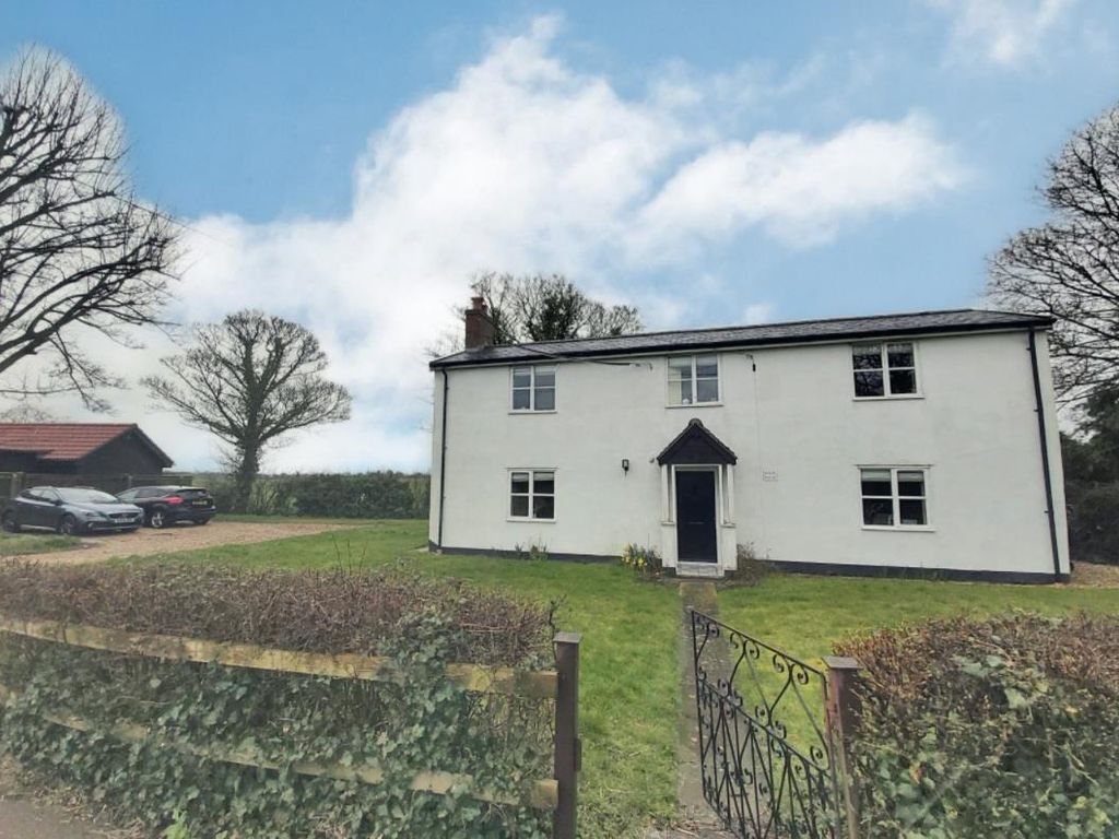 4 bed detached house for sale in The Green, Ashbocking, Ipswich IP6