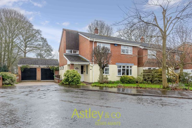 4 bed detached house for sale in Garrick Green, Old Catton, Norwich NR6