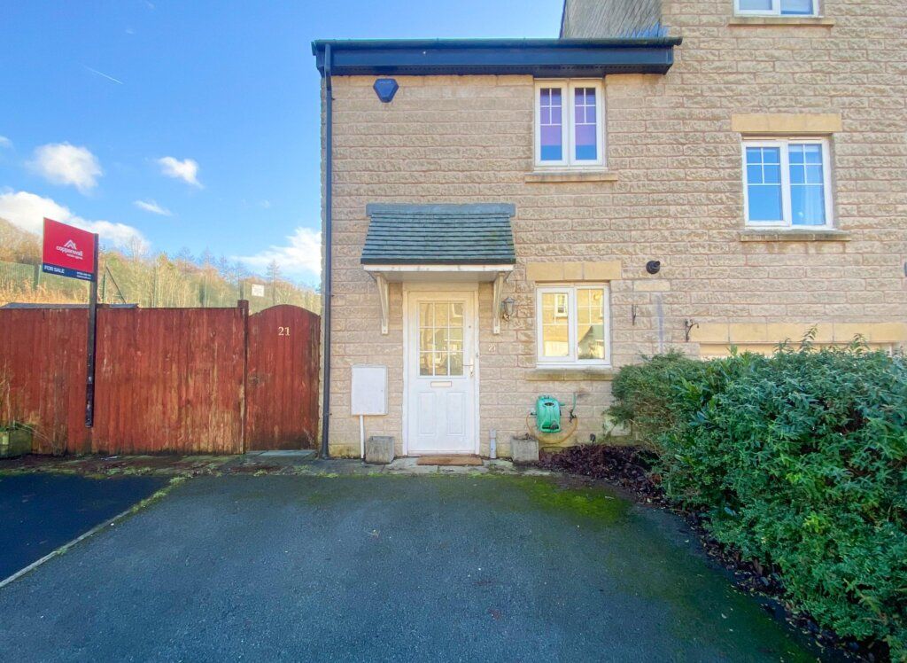 2 bed end terrace house for sale in Langwood Gardens, Haslingden