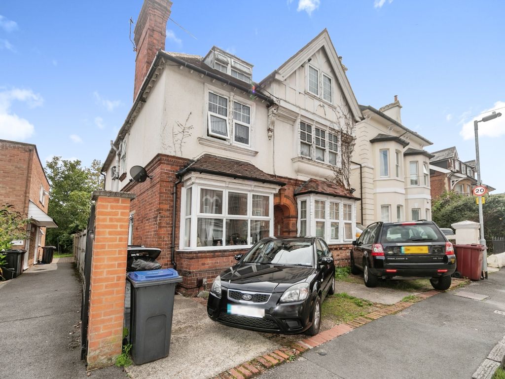 1 bed for sale in Milman Road, Reading RG2, £190,000 Zoopla