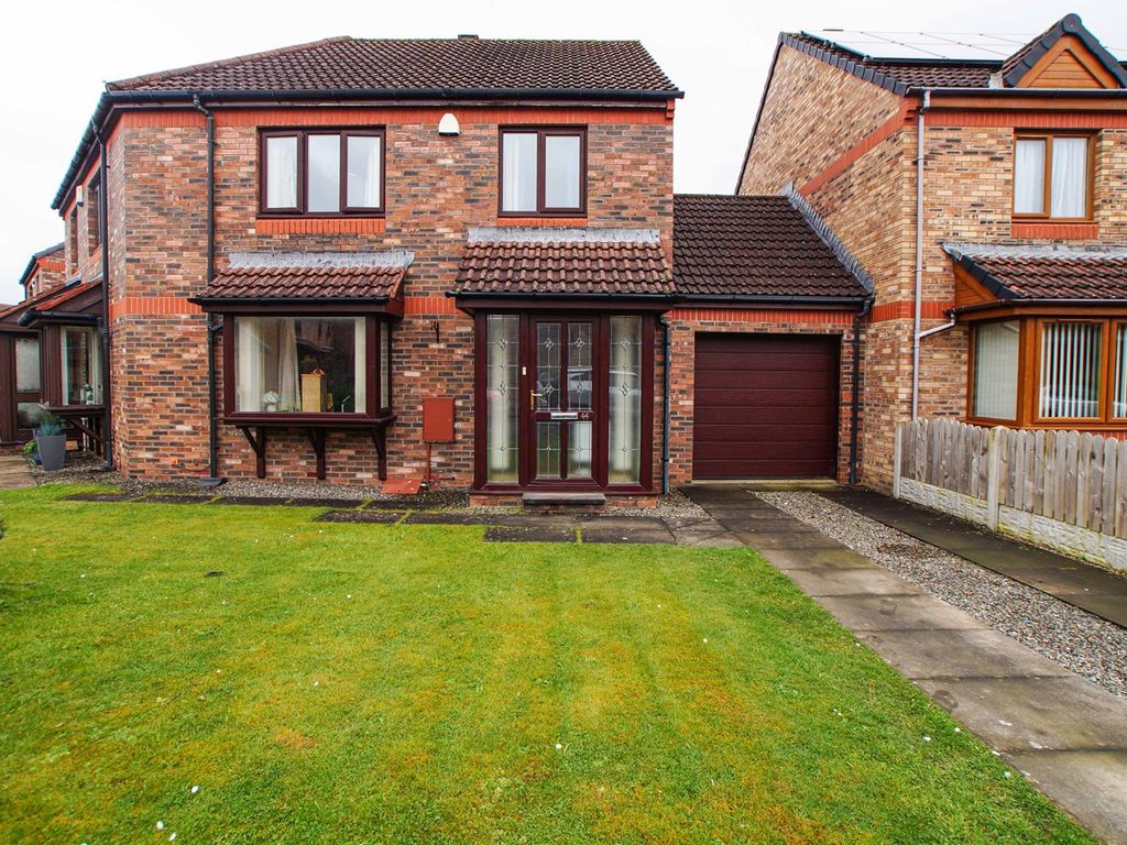 3 bed semidetached house for sale in Brisco Meadows, Upperby, Carlisle
