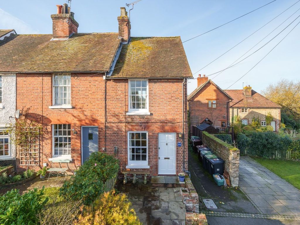2 bed end terrace house for sale in Broadwater Road, West Malling ME19