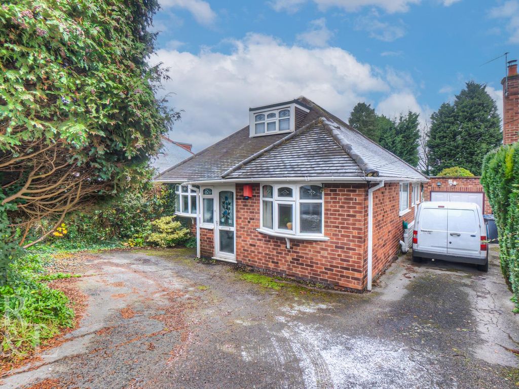 3 bed detached bungalow for sale in Blakeney Road, RadcliffeOnTrent