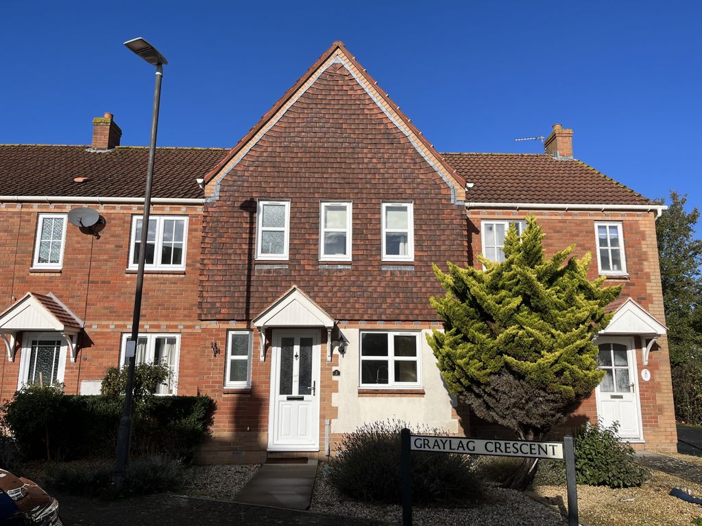 3 bed terraced house to rent in Graylag Crescent, Walton Cardiff, Tewkesbury GL20, £1,100 pcm