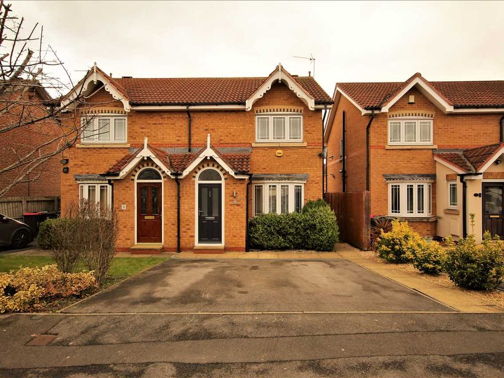 3 bed semidetached house for sale in Park Avenue, Treeton, Rotherham