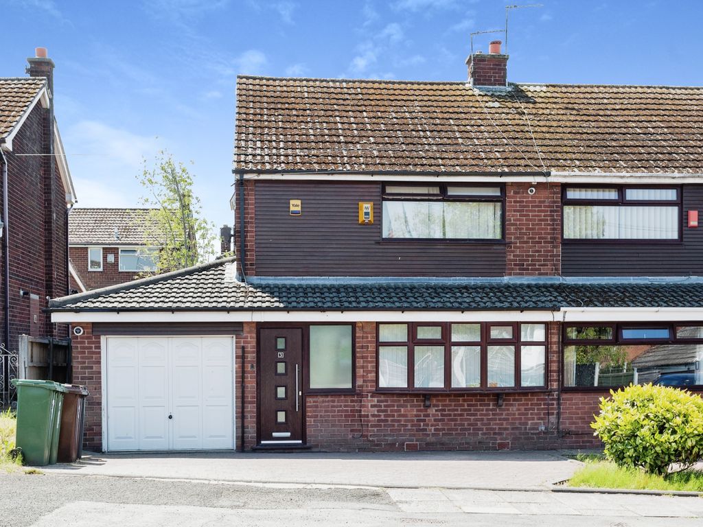 3 bed semidetached house for sale in St. Albans Avenue, AshtonUnder