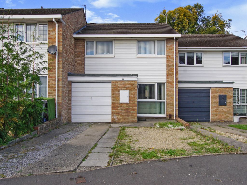 3 bed terraced house for sale in Thatchers Close, Bristol BS5 Zoopla