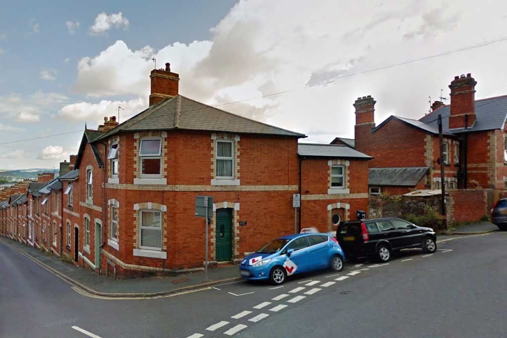 3 bed end terrace house for sale in Beaumont Road, Newton Abbot TQ12, £