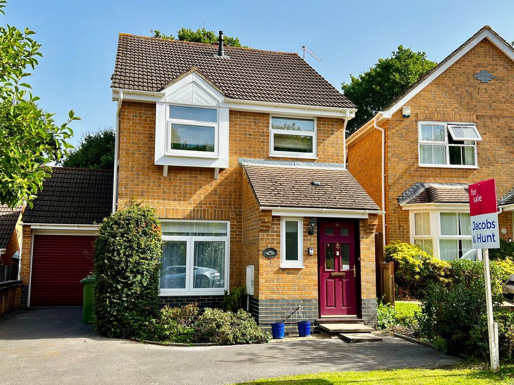 3 bed detached house for sale in Road, Petersfield, Hampshire