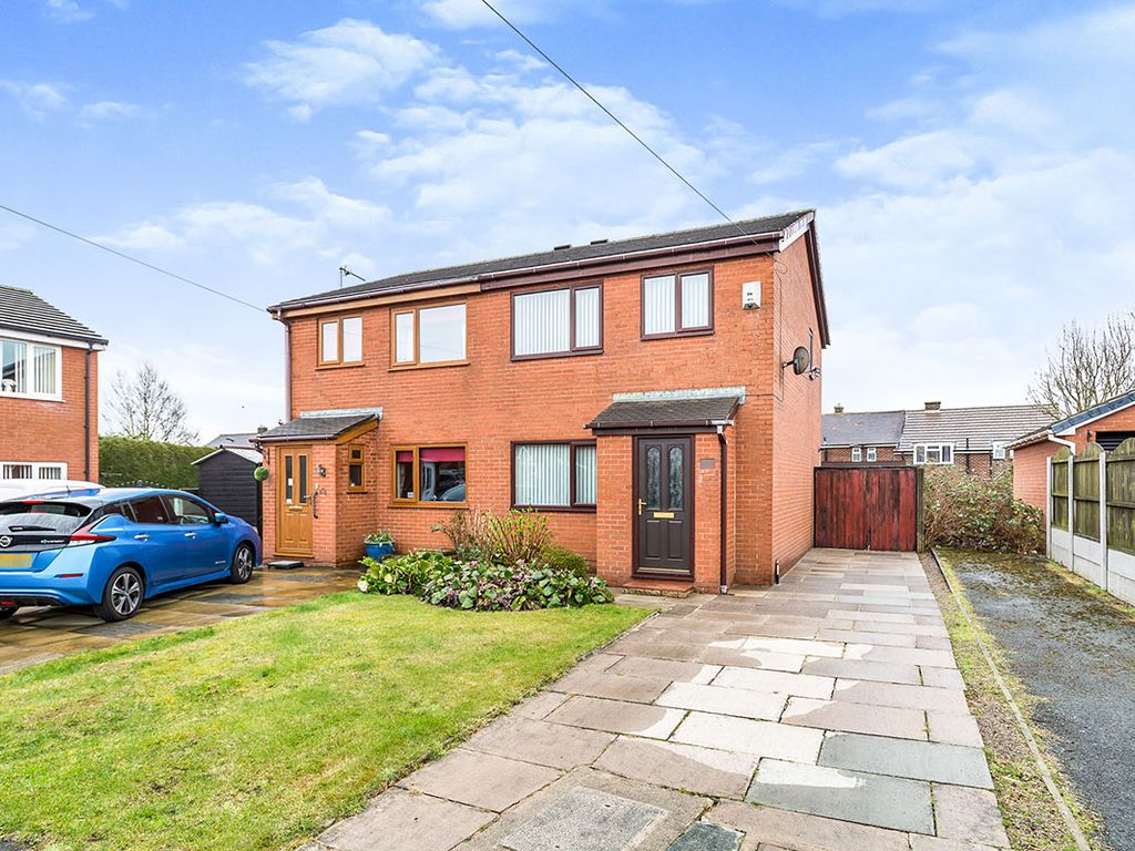 3 bed semidetached house for sale in Netherley Road, Coppull, Chorley