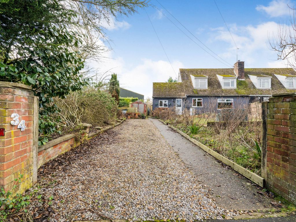 2 bed semidetached house for sale in John Morton Crescent, Great