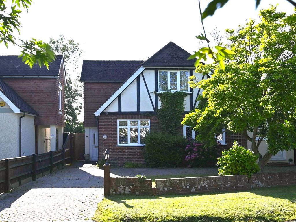 4 bed detached house for sale in Lionel Avenue, Bognor Regis PO22 Zoopla