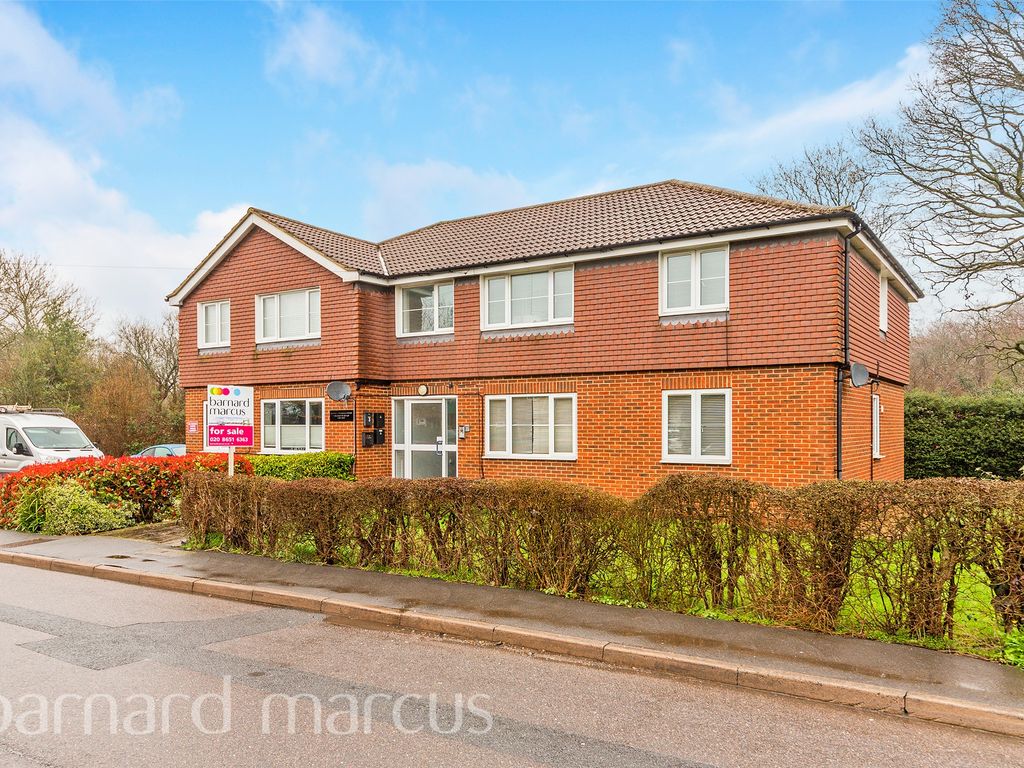 2 bed flat for sale in Harrow Road, Warlingham CR6 Zoopla