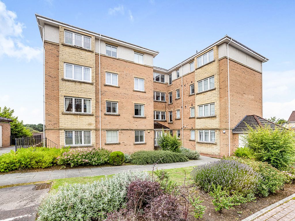 3 bed flat for sale in Lindsay Gardens, Bathgate, West Lothian EH48