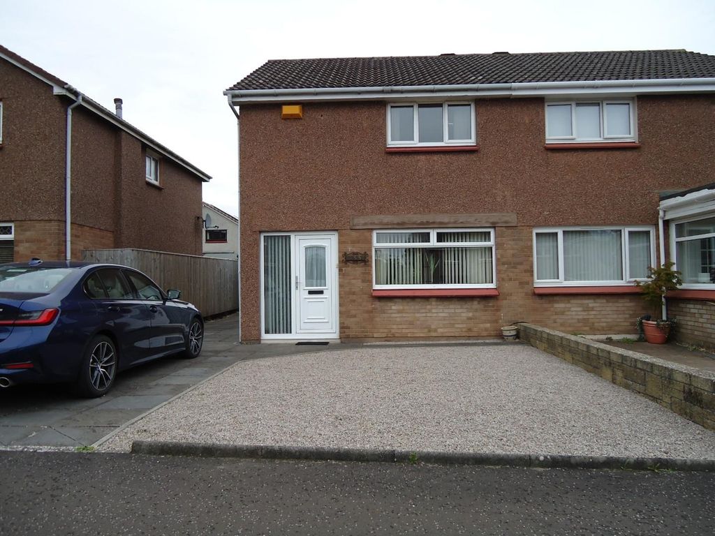 2 bed property for sale in Duddingston Drive, Kirkcaldy KY2, £159,995