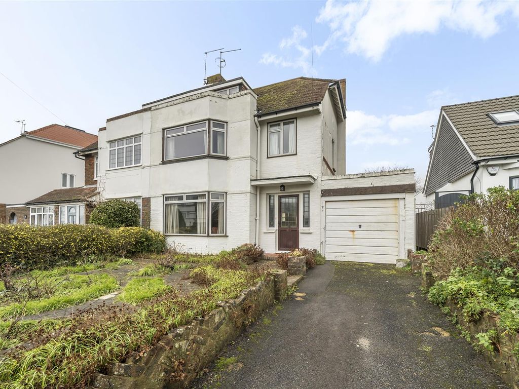 4 bed property for sale in Windlesham Road, ShorehamBySea BN43 Zoopla
